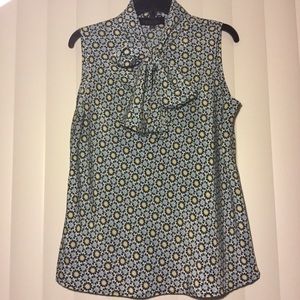 Blouse with Built-In Bow Tie 💎💎💎